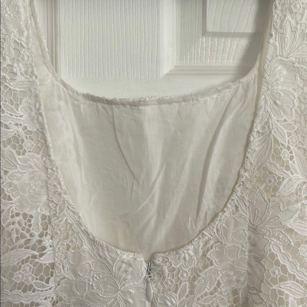 Tularose Kate mini dress in white - Picture 4 of 8